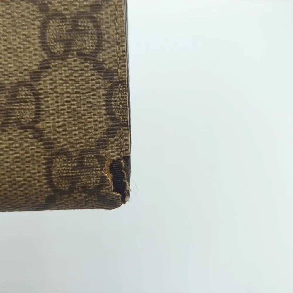 Gucci Tan and Brown Monogram Wallet - Picture 14 of 14